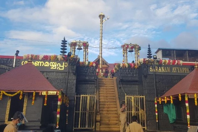 Exploitation of Sabarimala pilgrims can't be permitted: Kerala HC