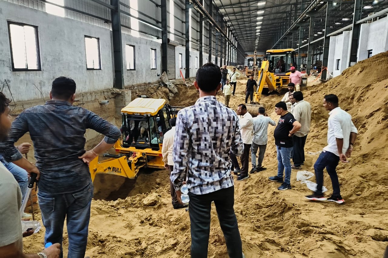 Gujarat: Landslide at Mehsana’s steel factory claims seven lives