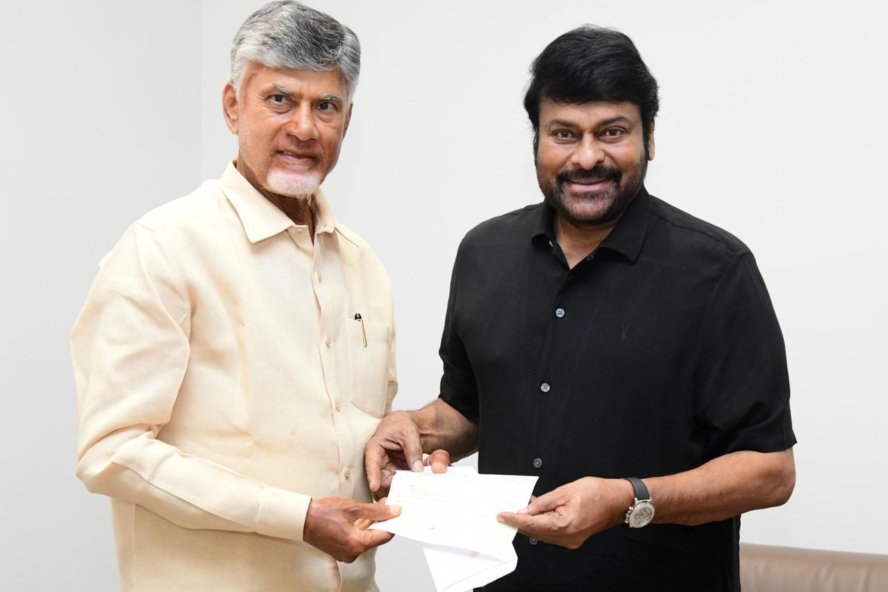 Mega Star Chiranjeevi meets AP CM Chandra Babu Naidu and handover cheques for flood victims