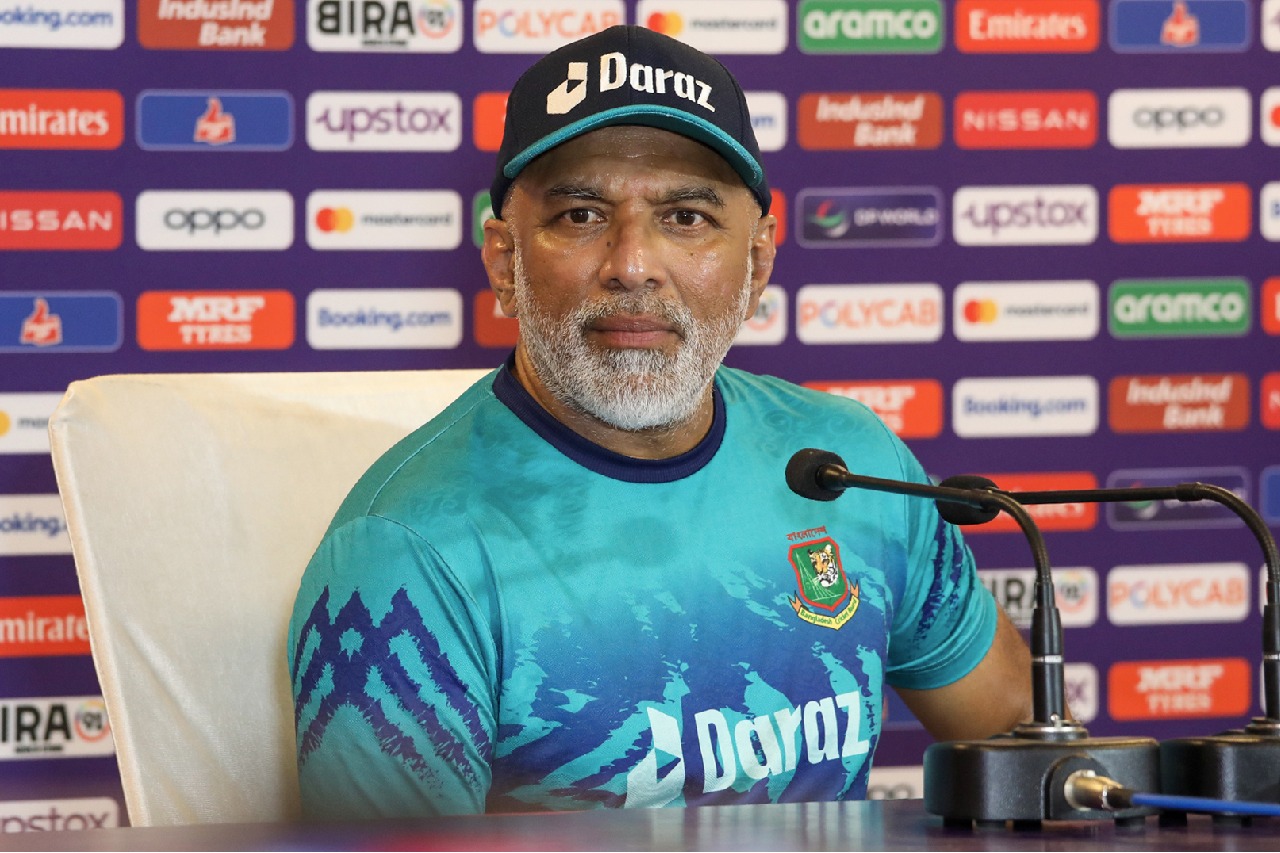 BCB terminates Hathurusinghe as head coach, Phil Simmons appointed to the role