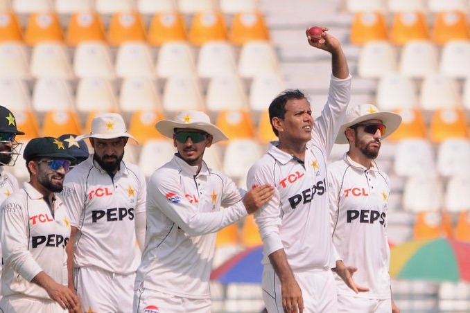 Pakistan spin England out to level series 1-1 with 152-run victory in Multan