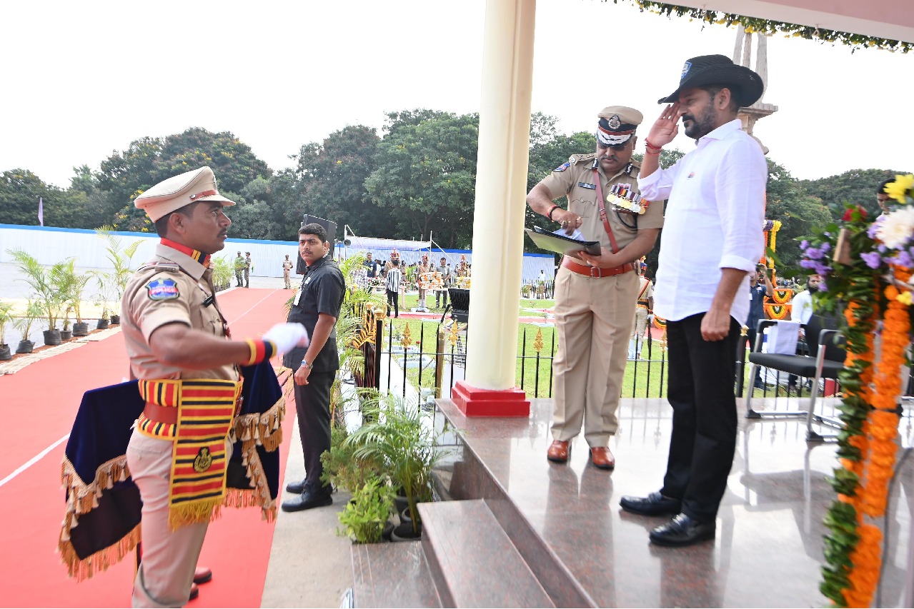 Some forces trying to create rift among people: Telangana CM