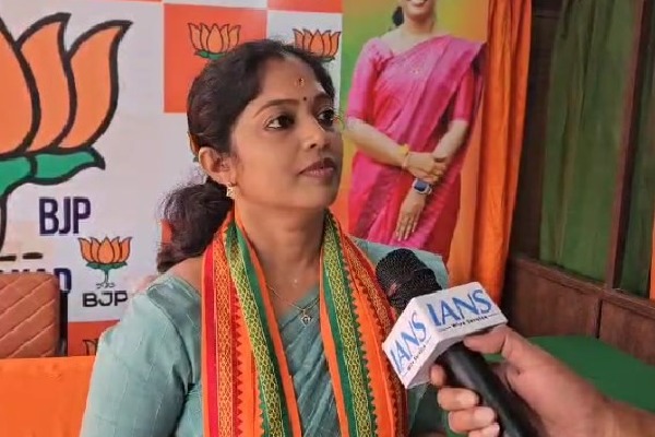 Wayanad is not ready to accept Priyanka Gandhi, says BJP candidate Navya Haridas