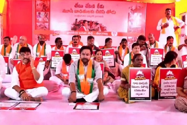 Telangana BJP vows to oppose demolition of houses for Musi project