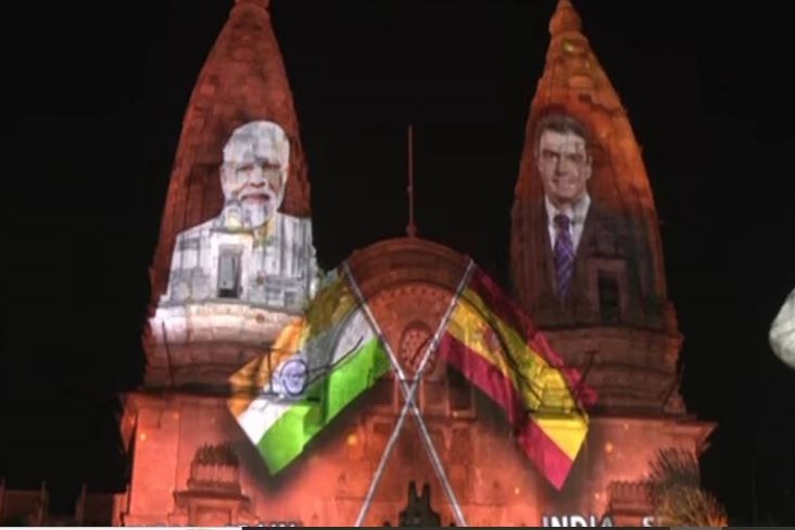 Vadodara decked up to welcome PM Modi, his Spanish counterpart today