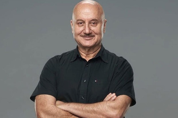 Anupam Kher recounts his journey of 40 years in cinema, urges
 everyone to be a dreamer