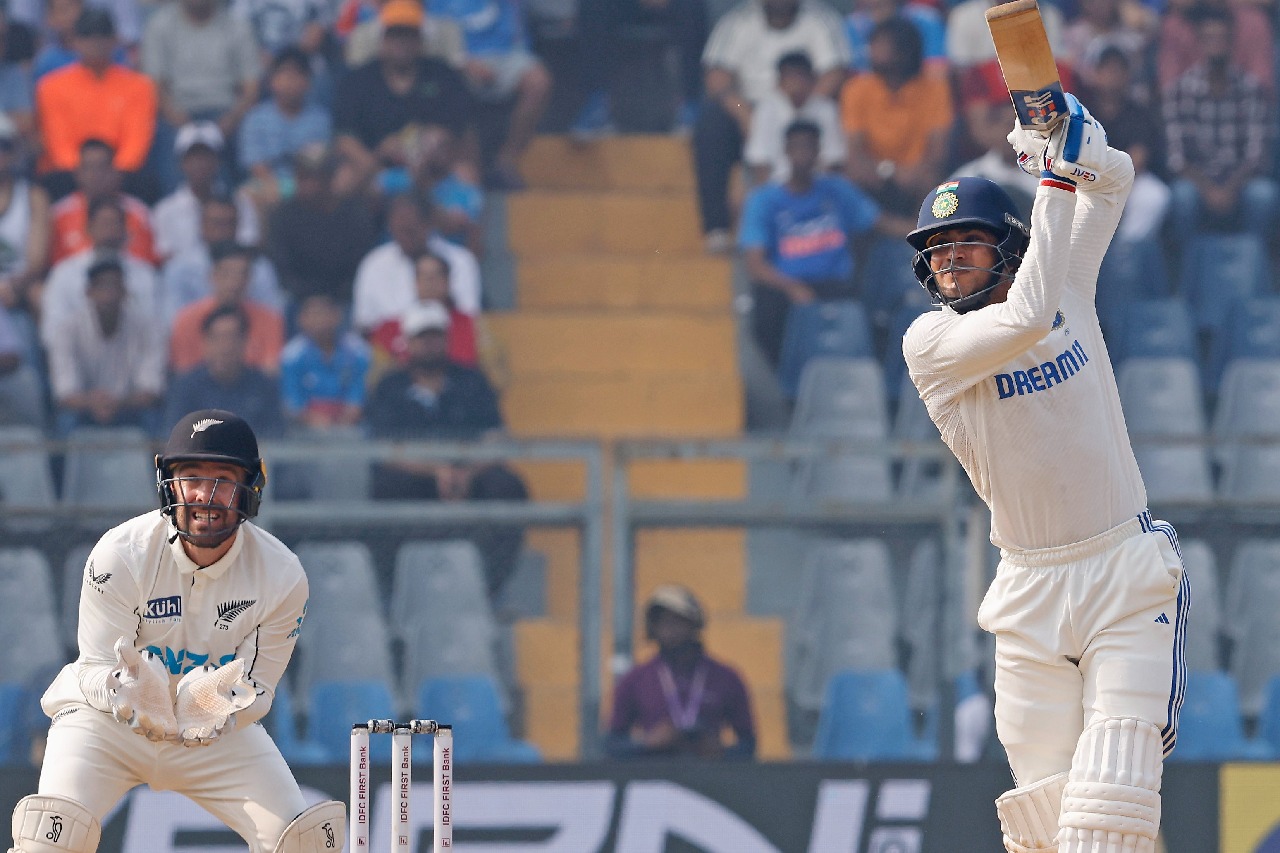 3rd Test: It boils down to one good partnership tomorrow, says Gill as India reduce NZ to 171/9