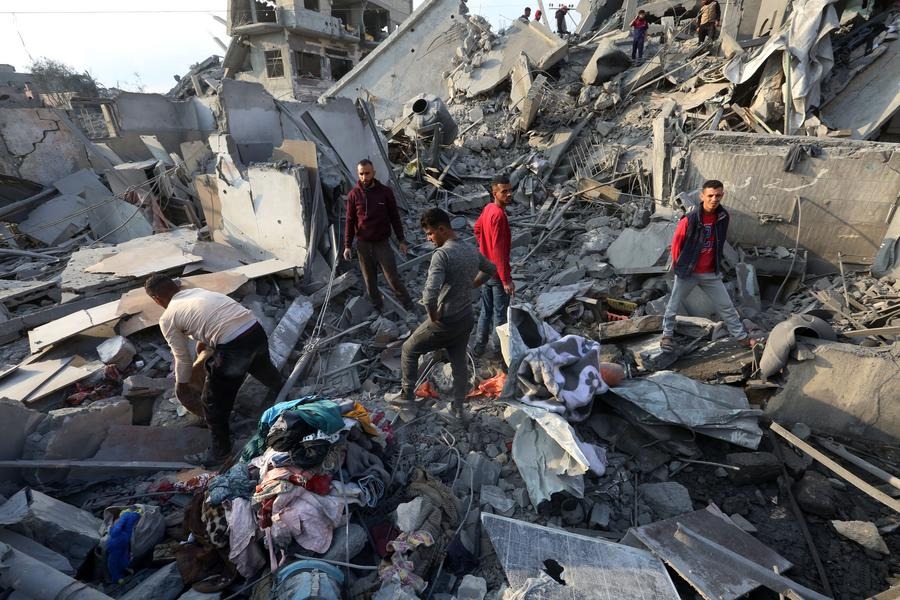 42 Palestinians killed in Israeli attacks in Gaza