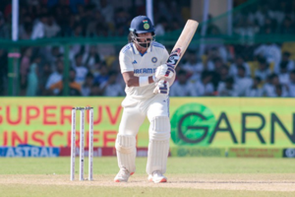 Rahul, Easwaran fail to leave mark as India A reduced to 73/5, after Harris makes 74