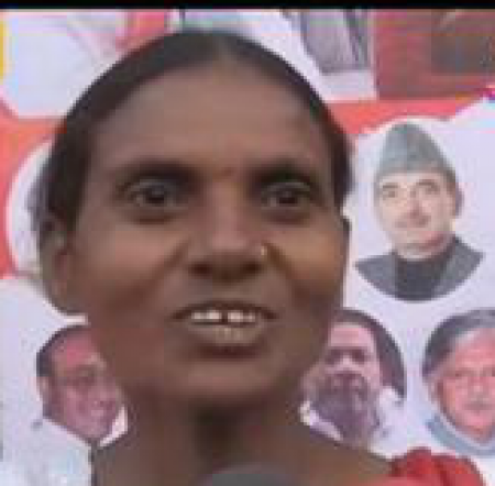 This woman wish to marry Rahul Gandhi!