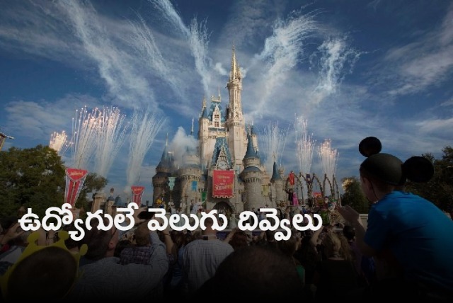 Billionaire CEO arranges for 3 day Disneyland trip for 10000 staff and their families