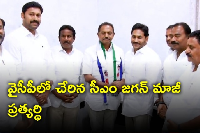 SV Satish Kumar Reddy joins YSRCP